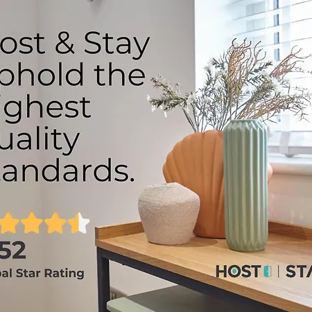 Daire Host & - 3 Metropole Towers