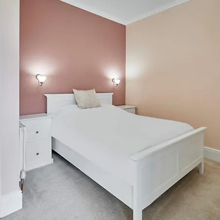 Host & - 3 Metropole Towers Apartament *